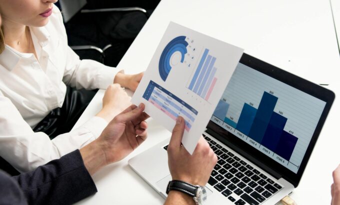 pexels-artempodrez-5716001